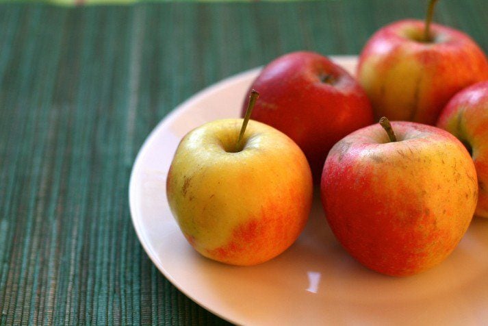 Fruit is a great and healthy way to break a fasting period.